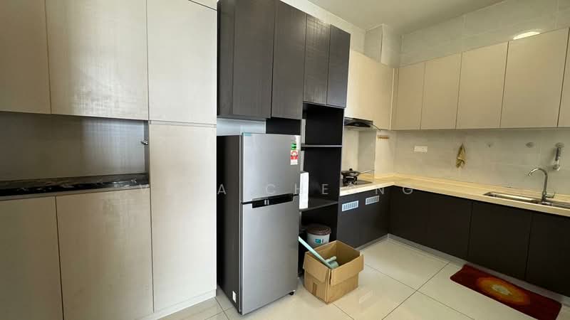 Condominium for Rent at Bay Laurel @ Country Garden Danga Bay - Vera Cheong - Kitchen - PropertyGuru.com.my