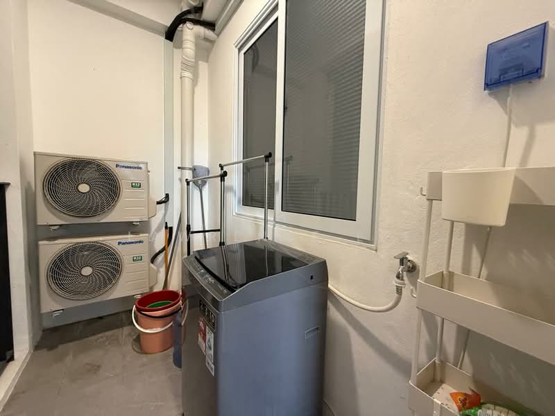 Service Residence for Rent at Avona Residence - Lawrence Lee - Yard - PropertyGuru.com.my