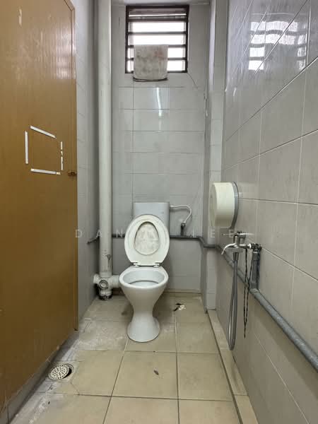 Office for Rent in Kajang (Selangor) - Danny Lee - Bathroom - PropertyGuru.com.my