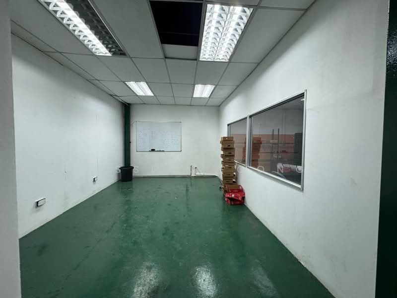 Semi-D Factory for Sale in Kawasan Perindustrian Daya (Tebrau) - Jesslyn Foong - Interior - PropertyGuru.com.my