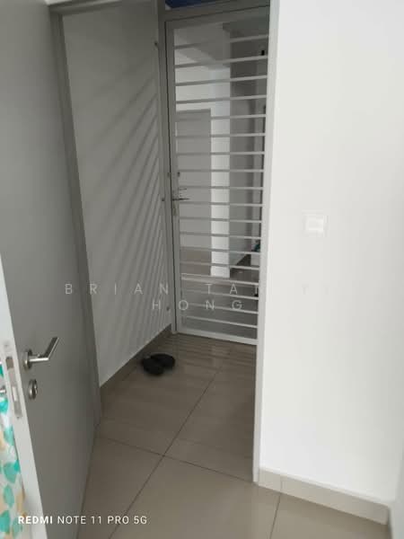 LSH33 untuk Untuk Disewa - RM 1,900 /bulan, Mac 2026 - Entrance - PropertyGuru.com.my