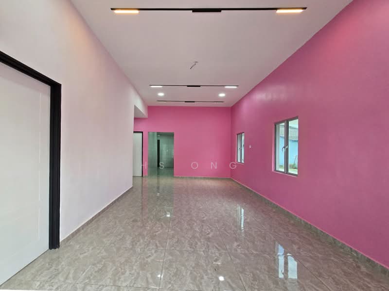 Rumah Teres 1 Tingkat untuk Dijual di Klang (Selangor) - HS Ong - Living Room - PropertyGuru.com.my