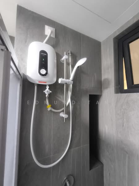 Savvy @ Riana Dutamas untuk Untuk Disewa - RM 1,800 /bulan, Mac 2026 - Bathroom - PropertyGuru.com.my