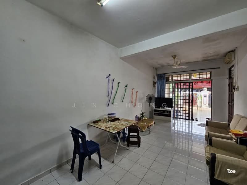 Perumahan Iskandar Puteri Bangsa Johor untuk Untuk Dijual - RM 458,000, Apr 2026 - Living Room - PropertyGuru.com.my