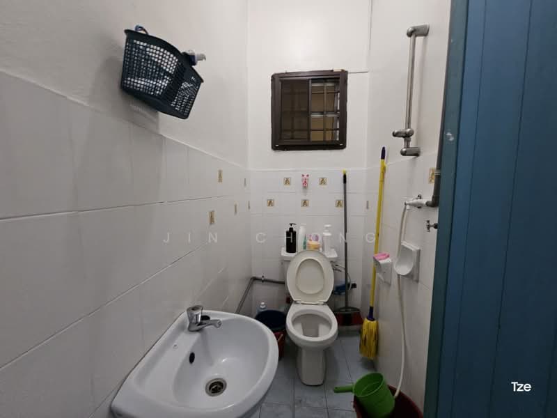 Perumahan Iskandar Puteri Bangsa Johor untuk Untuk Dijual - RM 458,000, Apr 2026 - Bathroom - PropertyGuru.com.my