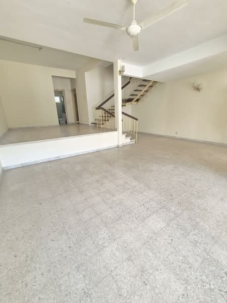 2-storey Terraced House for Sale in Bangsar (Kuala Lumpur) - Debbie Lam - Living Room - PropertyGuru.com.my