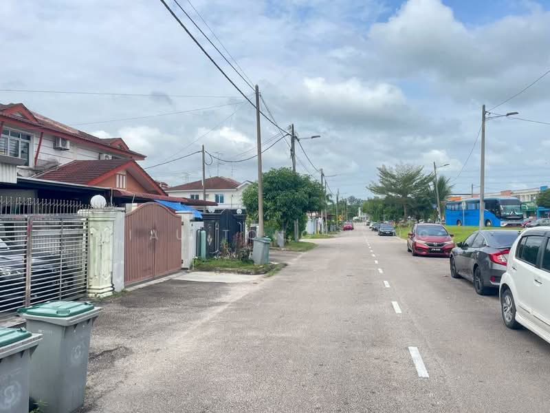 2-storey Terraced House for Sale in Gelang Patah (Johor) - Siau Tong Ling - Exterior - PropertyGuru.com.my