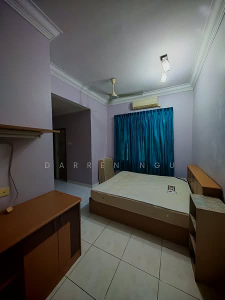 Semi-Detached House for Rent in Taman Pelangi Indah (Ulu Tiram) - Darren Ngu - Bedroom - PropertyGuru.com.my