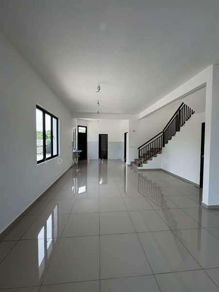 Simpang Ampat untuk Untuk Dijual - RM 600,000, Mac 2026 - Living to kitchen - PropertyGuru.com.my