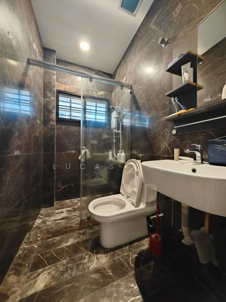 Semi-Detached House for Sale in Ipoh (Perak) - Lucas Yau - Bathroom - PropertyGuru.com.my