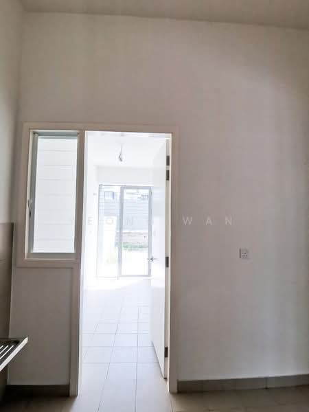 Semi-Detached House for Sale in Sungai Buloh (Selangor) - Yeong Wan Chi - PropertyGuru.com.my