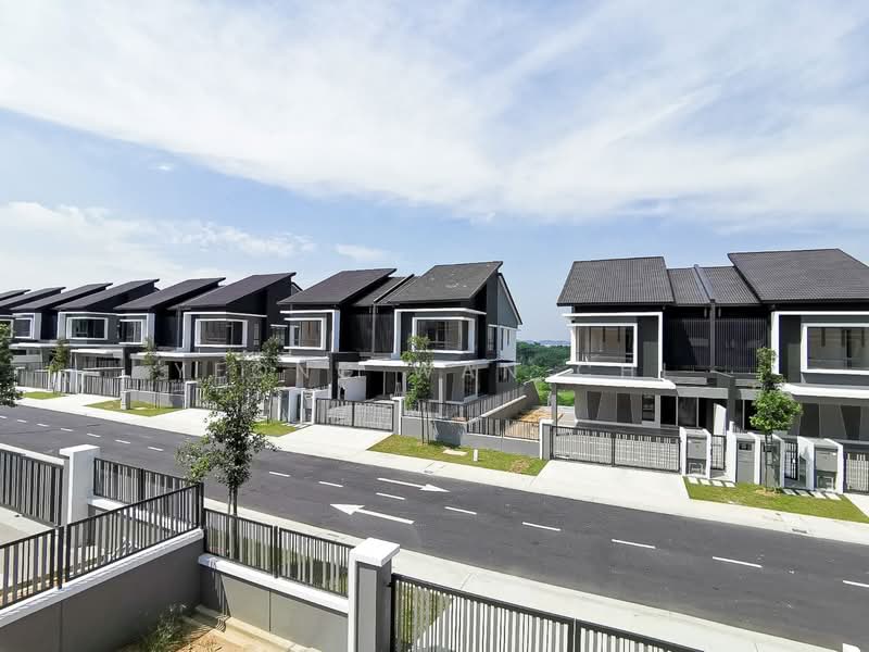 Semi-Detached House for Sale in Sungai Buloh (Selangor) - Yeong Wan Chi - PropertyGuru.com.my