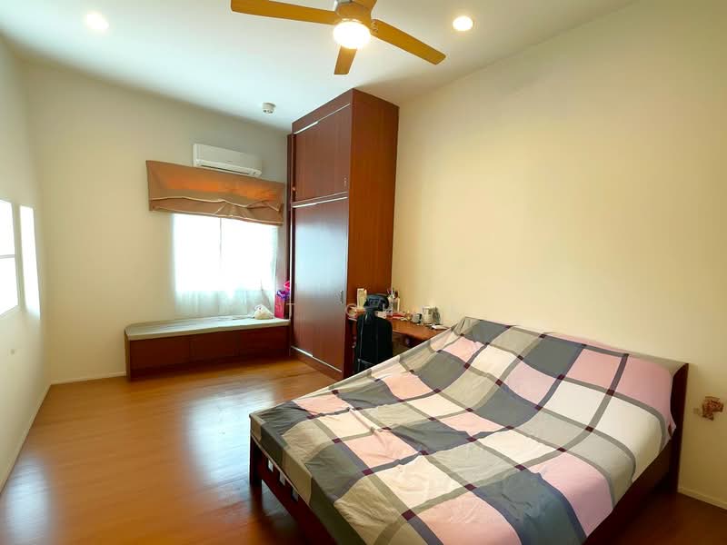 3-storey Terraced House for Sale in Permai Jaya (Tanjung Bungah) - CT CHAI - Bedroom - PropertyGuru.com.my