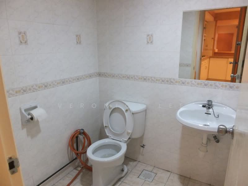 Vista Damai untuk Untuk Disewa - RM 3,800 /bulan, Mac 2026 - Bathroom - PropertyGuru.com.my