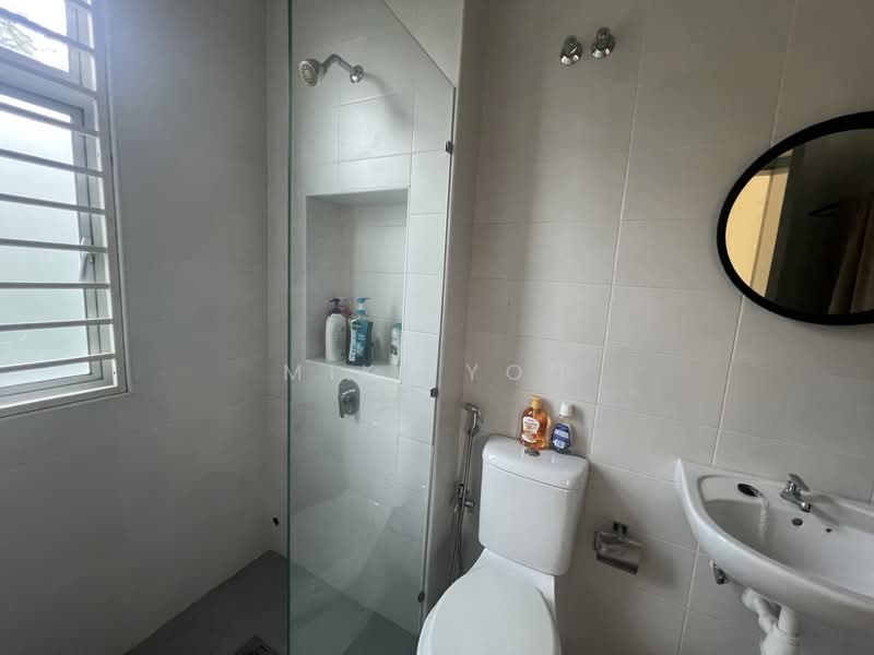 2-storey Terraced House for Sale in Bandar Saujana Putra (Tanjong Duabelas) - Miki You - Bathroom - PropertyGuru.com.my
