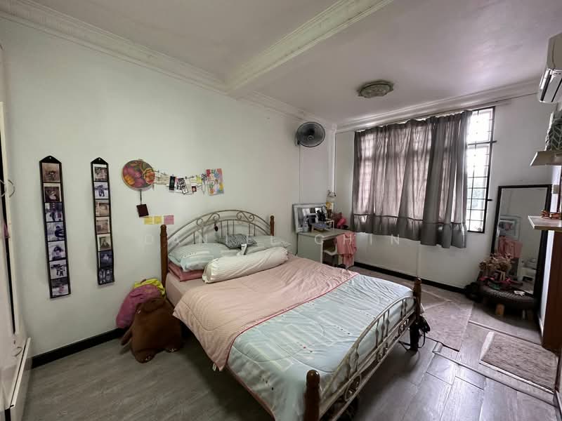 Semi-Detached House for Sale in Ukay Perdana (Ulu Kelang) - Daniel Chin - Bedroom - PropertyGuru.com.my