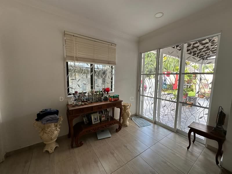 Semi-Detached House for Sale in Ukay Perdana (Ulu Kelang) - Daniel Chin - Living Room - PropertyGuru.com.my