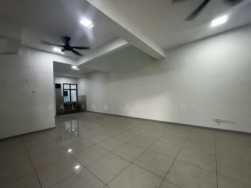 Terraced House for Sale in Sungai Buloh (Selangor) - Zalina Zubaidi - Living Room - PropertyGuru.com.my