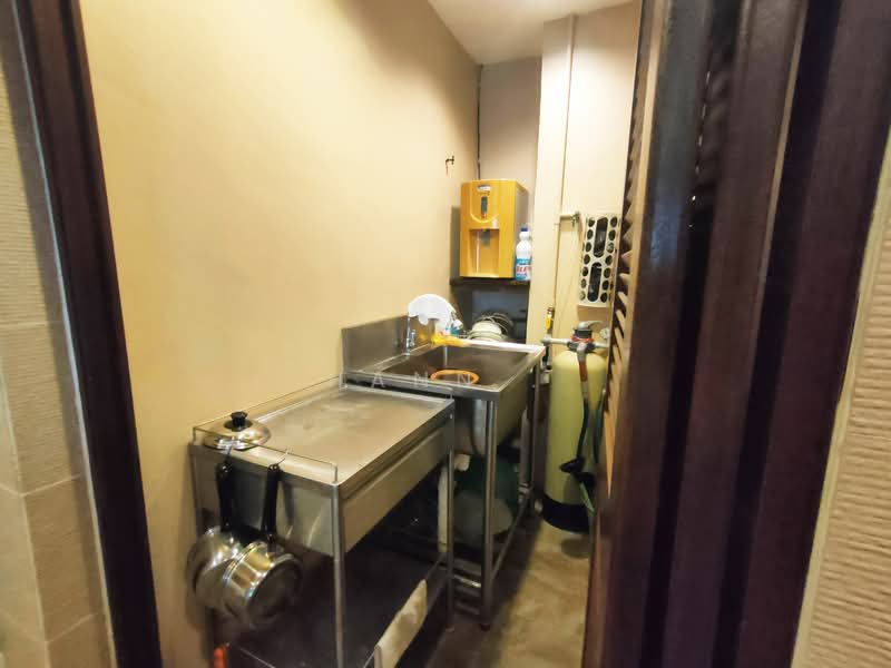 Impiana On The Waterfront Condominium untuk Untuk Dijual - RM 1,150,000, Mac 2026 - Kitchen - PropertyGuru.com.my