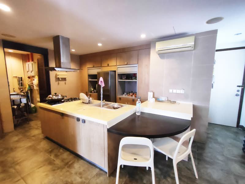 Impiana On The Waterfront Condominium untuk Untuk Dijual - RM 1,150,000, Mac 2026 - Kitchen - PropertyGuru.com.my