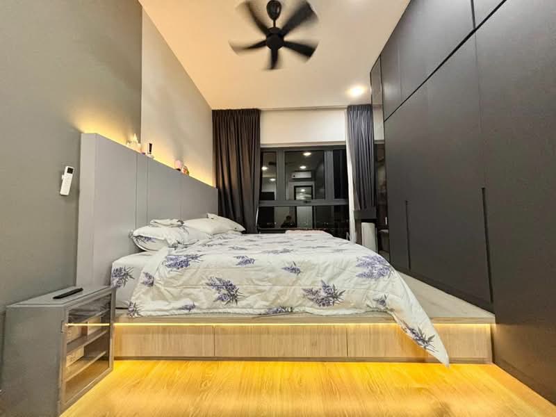 Condominium for Rent at Amberside @ Country Garden Danga Bay - Karl Lim - Bedroom - PropertyGuru.com.my