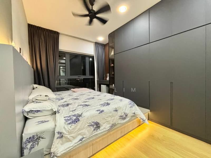 Condominium for Rent at Amberside @ Country Garden Danga Bay - Karl Lim - Bedroom - PropertyGuru.com.my