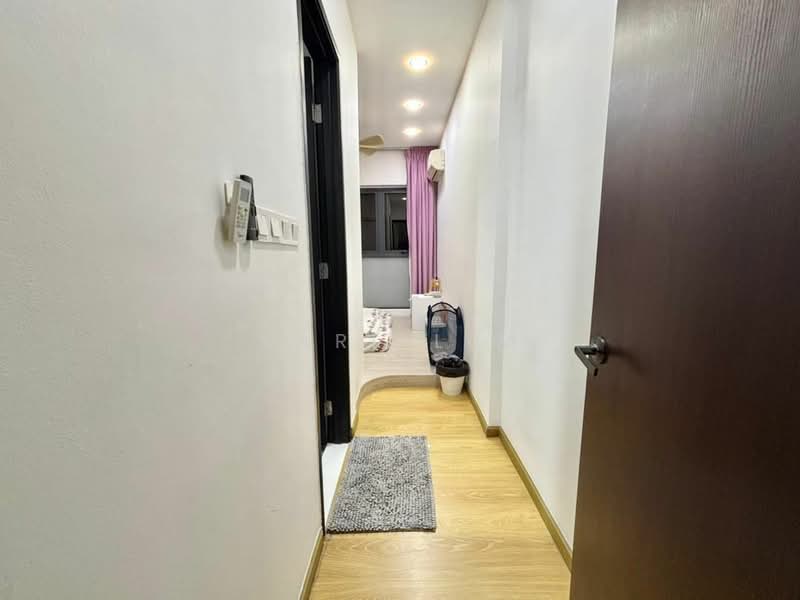 Condominium for Rent at Amberside @ Country Garden Danga Bay - Karl Lim - Corridor - PropertyGuru.com.my