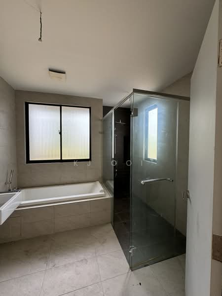 Rumah Berkembar untuk Dijual di Bandar Tropicana Aman (Telok Panglima Garang) - KJ Ooi - Bathroom - PropertyGuru.com.my