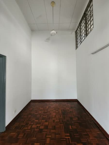 2-storey Terraced House for Rent in Bandar Utama 2 (Bandar Utama) - Lisa Low - Interior - PropertyGuru.com.my