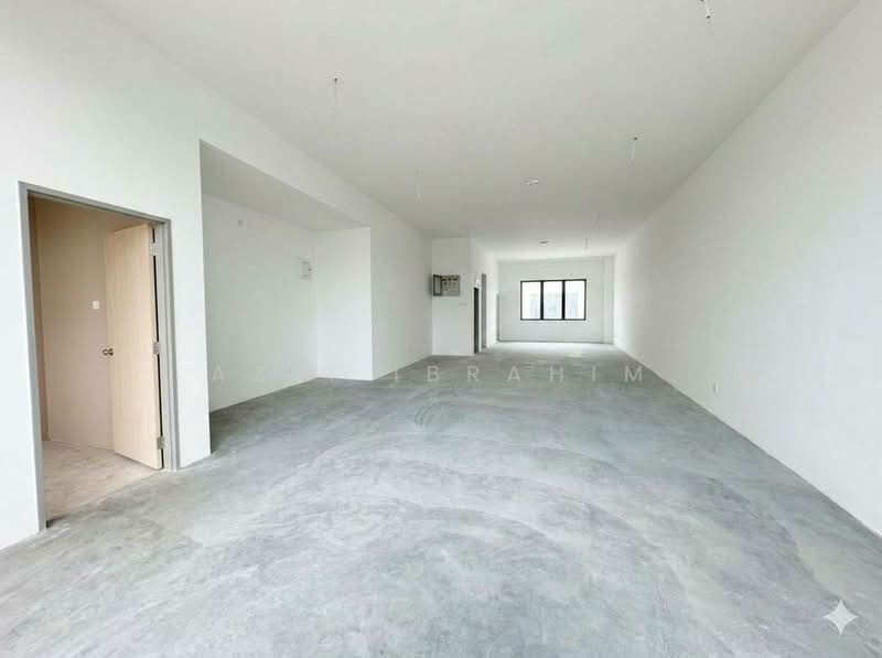 Shop / Office for Sale in Seksyen 35 (Shah Alam) - Azli Ibrahim - Interior - PropertyGuru.com.my