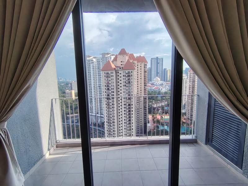 Servis Apartment untuk Disewa di The Era @ Duta North - Max Ng - Balcony - PropertyGuru.com.my