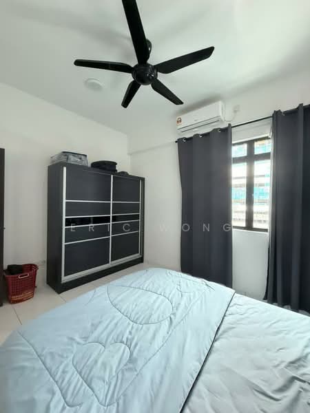 Service Residence for Sale at Sky Oasis Residence (Pangsapuri Oasis 1) - Eric Wong - Bedroom - PropertyGuru.com.my