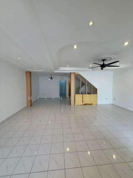 2-storey Terraced House for Sale in Taman Desa Cemerlang (Ulu Tiram) - Melinda Ee - Living Room - PropertyGuru.com.my
