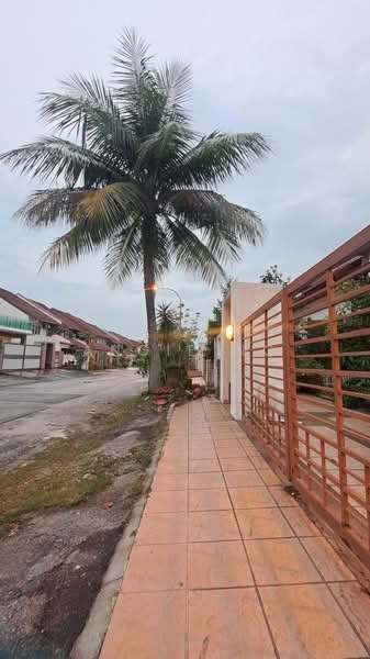 For Sale - D' Passion, Putra Heights