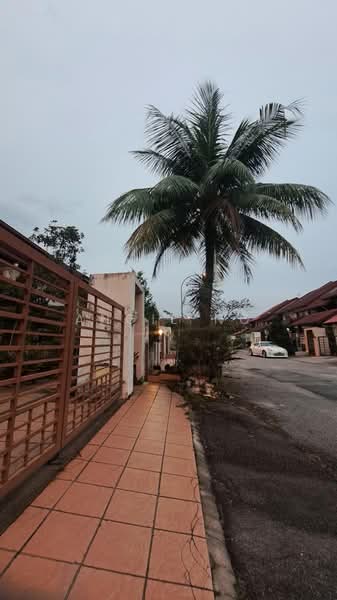 For Sale - D' Passion, Putra Heights