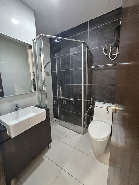 Condominium for Rent at Bay Point @ Country Garden Danga Bay - Johnny Tan - PropertyGuru.com.my