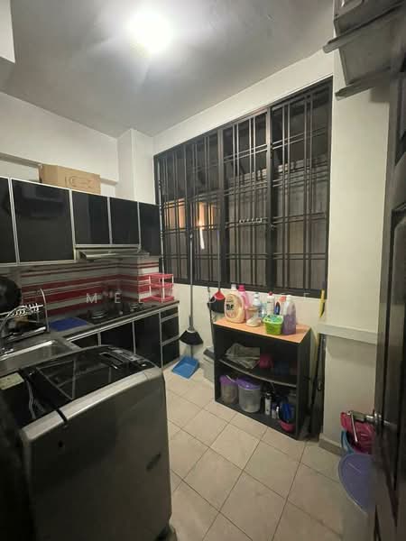 Lagenda Tasek Luxurious Suite untuk Untuk Dijual - RM 448,000, Mac 2026 - Kitchen - PropertyGuru.com.my