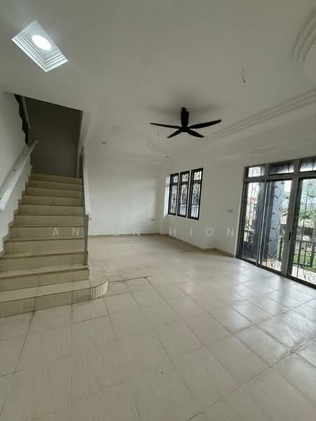 Taman Nusa Idaman untuk Untuk Dijual - RM 688,000, Apr 2026 - Living Room - PropertyGuru.com.my