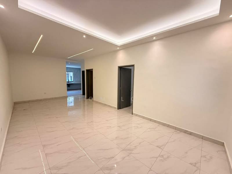 Taman Bukit Gemilang untuk Untuk Dijual - RM 558,000, Mac 2026 - Living Room - PropertyGuru.com.my