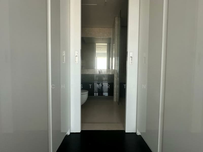 Service Residence for Sale at Pavilion Damansara Heights - Chester Tan - Bathroom - PropertyGuru.com.my