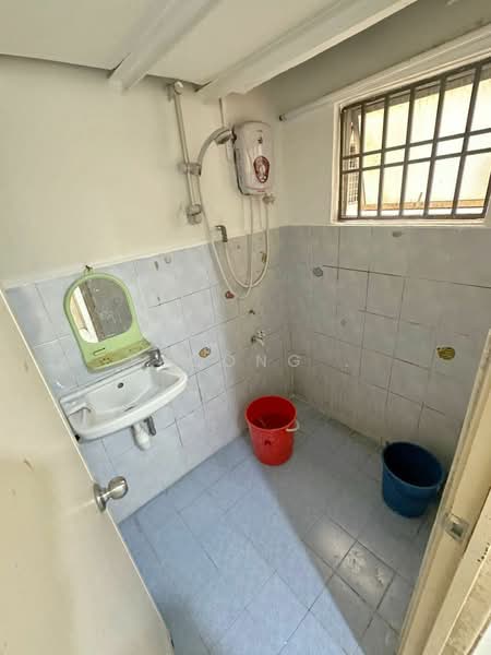 Apartment for Sale at Setia Baiduri - Yucong . - Bathroom - PropertyGuru.com.my