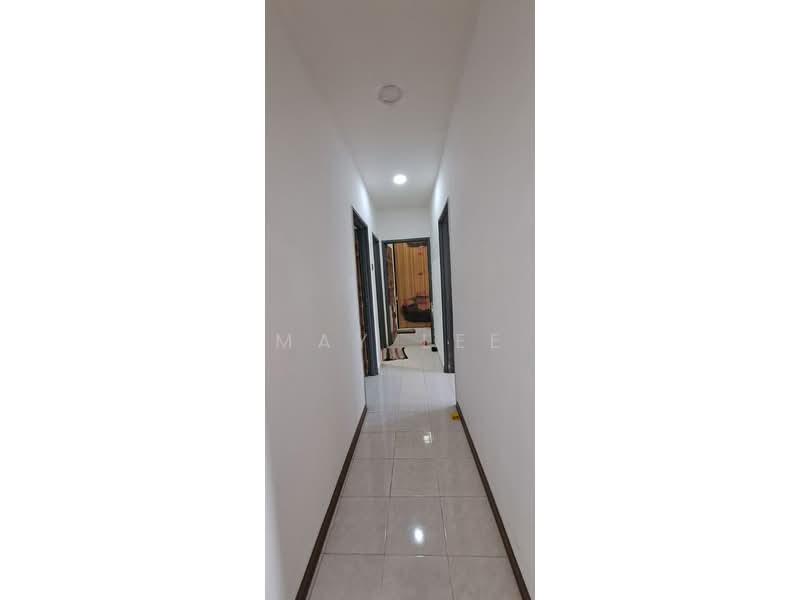 Apartment for Sale at Impian Senibong Apartment - May Lee - Corridor - PropertyGuru.com.my