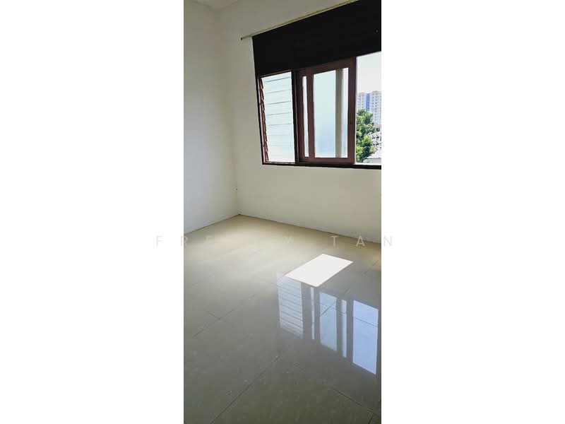 Untuk Dijual - Lucky Garden