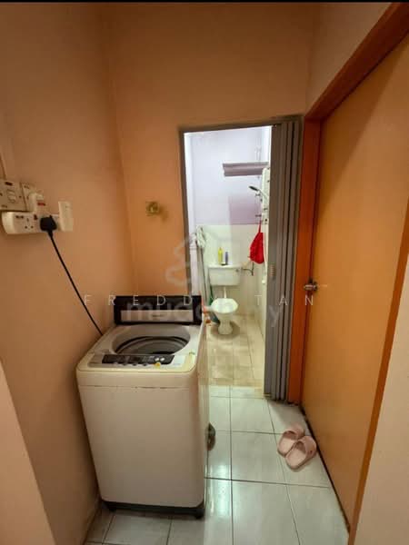 Apartment for Sale at Nipah Emas - Freddy Tan - Bathroom - PropertyGuru.com.my