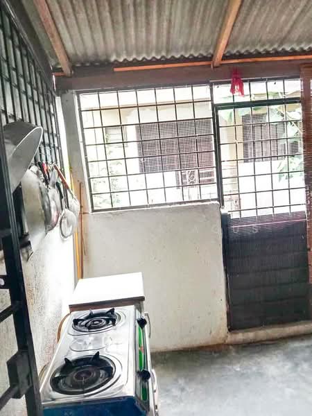 Bandar Rinching @ Semenyih untuk Untuk Dijual - RM 310,000, Mac 2026 - Kitchen - PropertyGuru.com.my