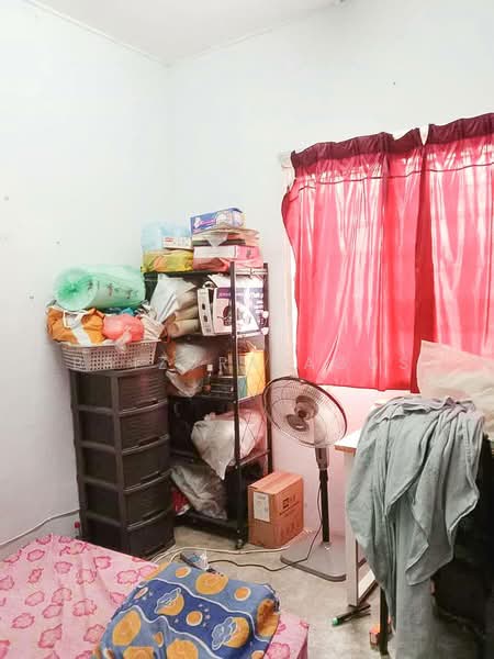 Bandar Rinching @ Semenyih untuk Untuk Dijual - RM 310,000, Mac 2026 - Bedroom - PropertyGuru.com.my