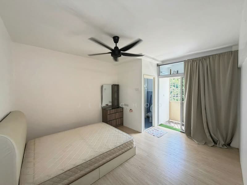 Pangsapuri untuk Dijual di Sri Impian Apartment - Jen Choo - Bedroom - PropertyGuru.com.my