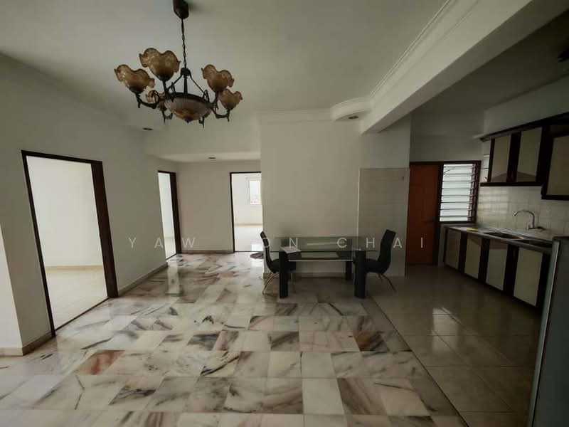 Condominium for Sale at Greenpark - Yaw Bon Chai - Living Room - PropertyGuru.com.my