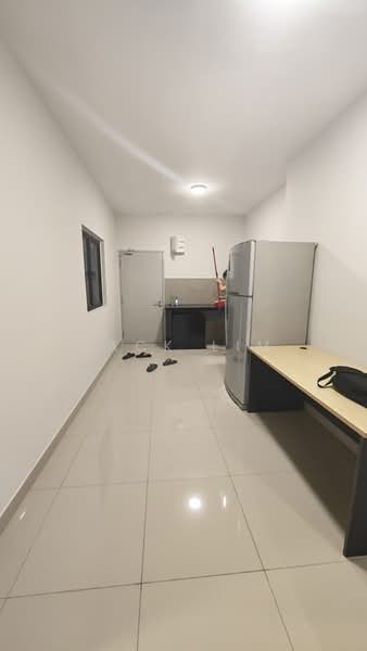 Residensi Alamanda untuk Untuk Disewa - RM 1,900 /bulan, Mac 2026 - Kitchen - PropertyGuru.com.my