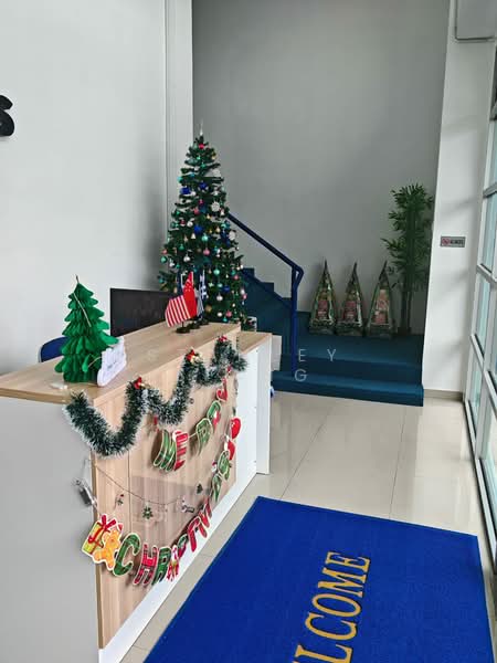 Semi-D Factory for Sale in Gelang Patah (Johor) - Stanley Siang - Entrance - PropertyGuru.com.my